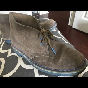 Clark’s women chukka boot